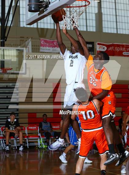 Thumbnail 2 in San fernando Valley East vs West (AllStar Game) photogallery.