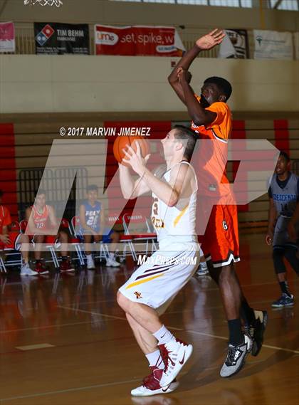 Thumbnail 2 in San fernando Valley East vs West (AllStar Game) photogallery.