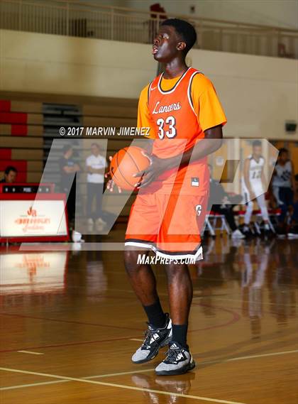 Thumbnail 3 in San fernando Valley East vs West (AllStar Game) photogallery.