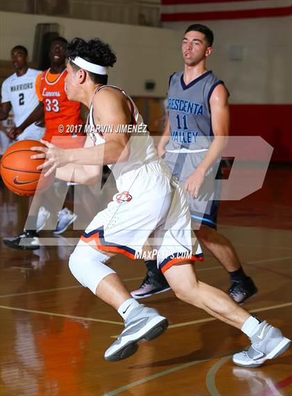 Thumbnail 1 in San fernando Valley East vs West (AllStar Game) photogallery.
