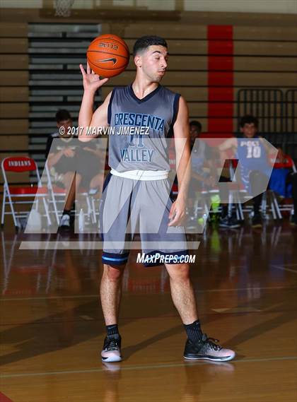 Thumbnail 2 in San fernando Valley East vs West (AllStar Game) photogallery.