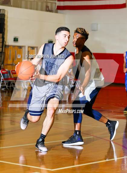 Thumbnail 3 in San fernando Valley East vs West (AllStar Game) photogallery.