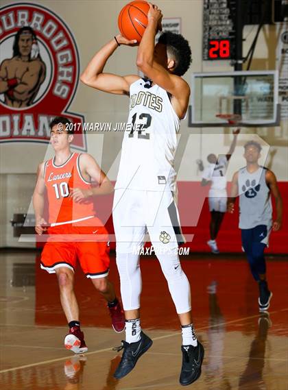 Thumbnail 2 in San fernando Valley East vs West (AllStar Game) photogallery.