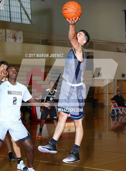 Thumbnail 3 in San fernando Valley East vs West (AllStar Game) photogallery.