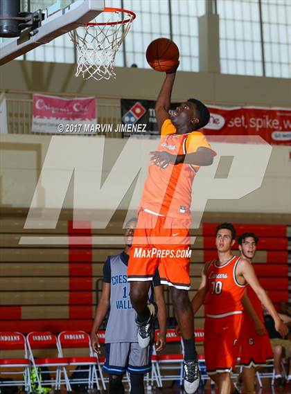 Thumbnail 1 in San fernando Valley East vs West (AllStar Game) photogallery.