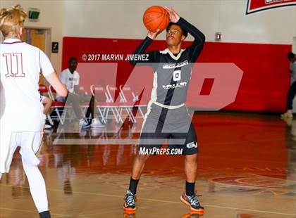 Thumbnail 1 in San fernando Valley East vs West (AllStar Game) photogallery.