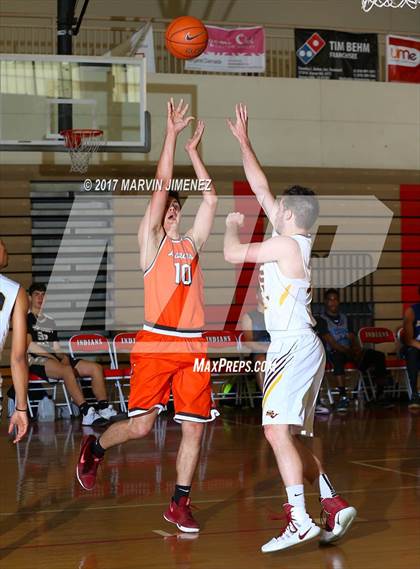 Thumbnail 2 in San fernando Valley East vs West (AllStar Game) photogallery.