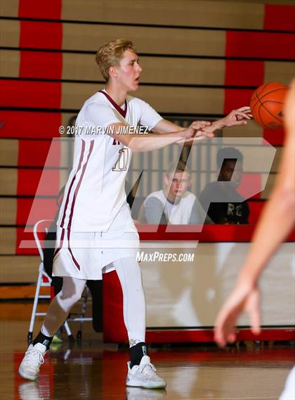 Thumbnail 2 in San fernando Valley East vs West (AllStar Game) photogallery.