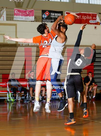 Thumbnail 3 in San fernando Valley East vs West (AllStar Game) photogallery.