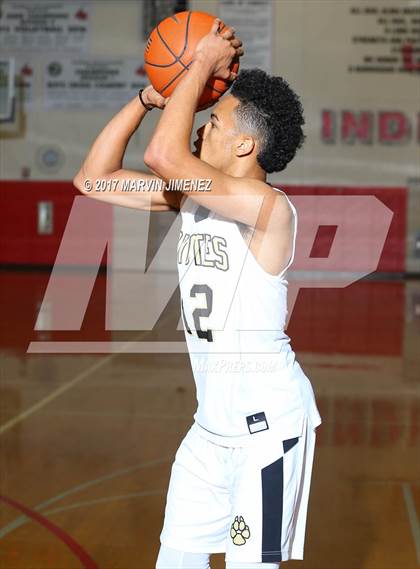 Thumbnail 2 in San fernando Valley East vs West (AllStar Game) photogallery.