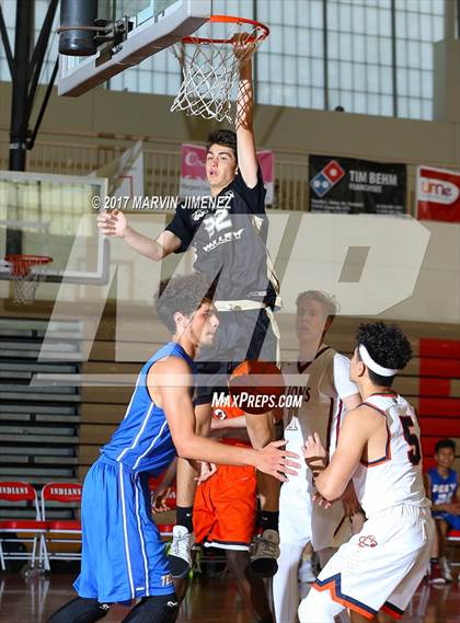 Thumbnail 3 in San fernando Valley East vs West (AllStar Game) photogallery.