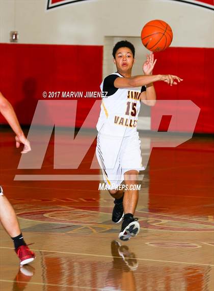 Thumbnail 2 in San fernando Valley East vs West (AllStar Game) photogallery.