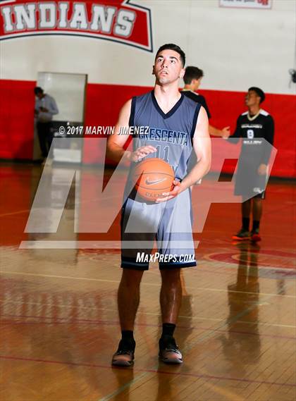 Thumbnail 3 in San fernando Valley East vs West (AllStar Game) photogallery.