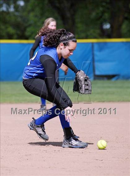 Thumbnail 3 in Fortuna @ Foothill photogallery.
