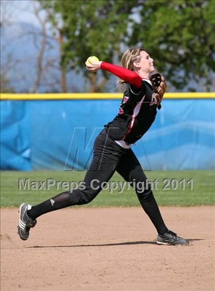 Thumbnail 1 in Fortuna @ Foothill photogallery.