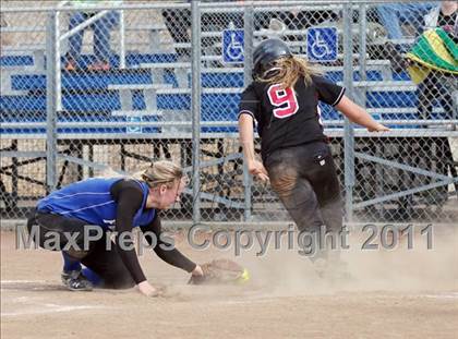 Thumbnail 3 in Fortuna @ Foothill photogallery.
