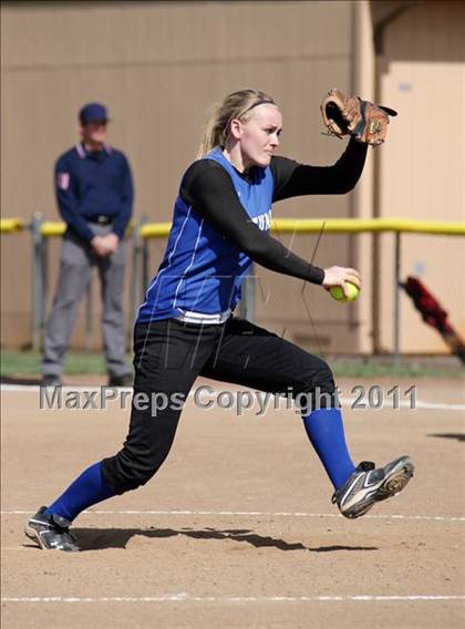 Thumbnail 1 in Fortuna @ Foothill photogallery.