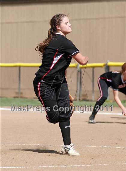 Thumbnail 1 in Fortuna @ Foothill photogallery.