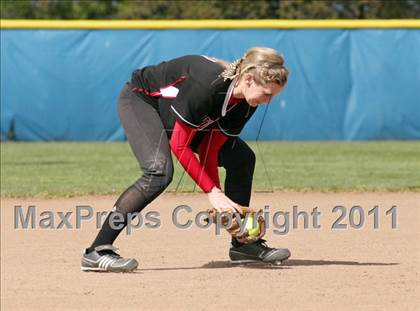 Thumbnail 1 in Fortuna @ Foothill photogallery.