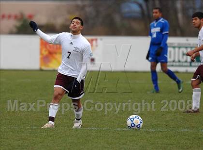 Thumbnail 1 in Harrison vs. Comsewogue (NYSPHSAA Class A Final) photogallery.