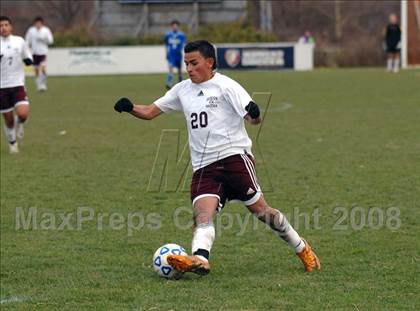 Thumbnail 2 in Harrison vs. Comsewogue (NYSPHSAA Class A Final) photogallery.