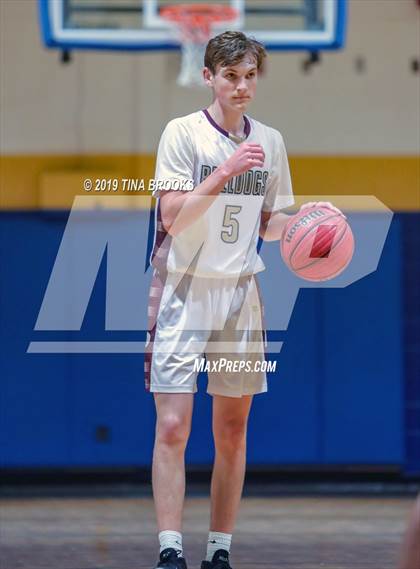Thumbnail 2 in Dixon vs. Heide Trask photogallery.