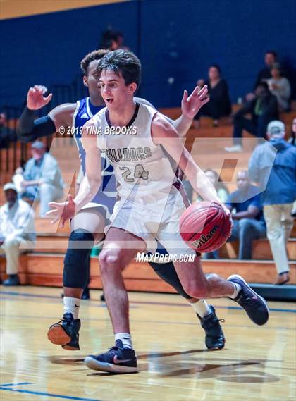 Thumbnail 3 in Dixon vs. Heide Trask photogallery.
