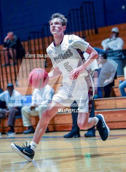 Thumbnail 2 in Dixon vs. Heide Trask photogallery.