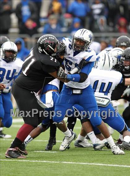 Thumbnail 2 in Dekaney vs. Mansfield Timberview (5A Div 2 Semifinal) photogallery.