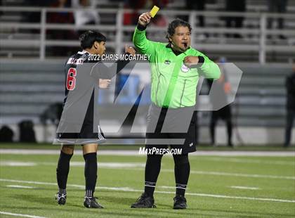 Thumbnail 2 in Hillcrest vs Seagoville (UIL 5A Bi District Playoff) photogallery.