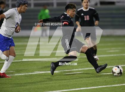 Thumbnail 3 in Hillcrest vs Seagoville (UIL 5A Bi District Playoff) photogallery.