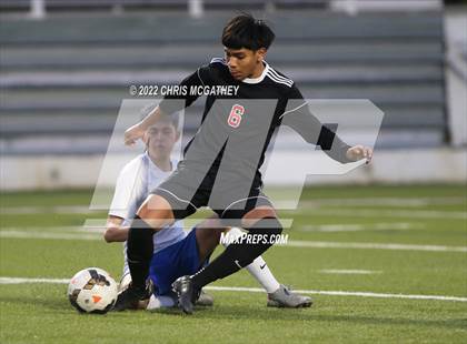Thumbnail 1 in Hillcrest vs Seagoville (UIL 5A Bi District Playoff) photogallery.