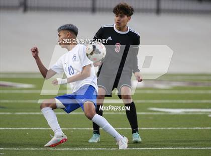 Thumbnail 2 in Hillcrest vs Seagoville (UIL 5A Bi District Playoff) photogallery.