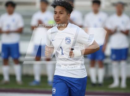 Thumbnail 3 in Hillcrest vs Seagoville (UIL 5A Bi District Playoff) photogallery.