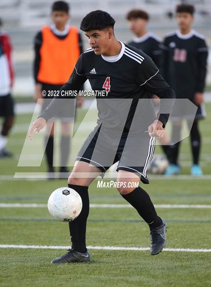 Thumbnail 1 in Hillcrest vs Seagoville (UIL 5A Bi District Playoff) photogallery.
