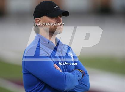 Thumbnail 1 in Hillcrest vs Seagoville (UIL 5A Bi District Playoff) photogallery.