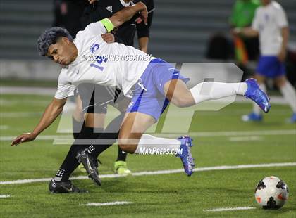 Thumbnail 2 in Hillcrest vs Seagoville (UIL 5A Bi District Playoff) photogallery.