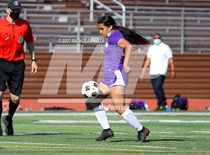 Thumbnail 3 in Paramount vs. Lynwood photogallery.