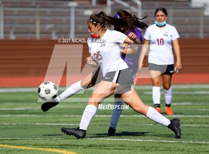 Thumbnail 3 in Paramount vs. Lynwood photogallery.