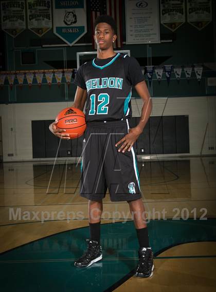 Thumbnail 1 in Sheldon (Varsity Team & Individual Photos) photogallery.