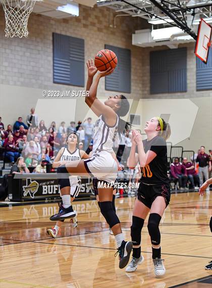 Thumbnail 3 in Thorndale vs Flatonia (UIL 2A Reg IV Bi-District) photogallery.
