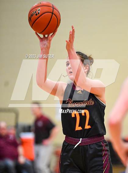 Thumbnail 2 in Thorndale vs Flatonia (UIL 2A Reg IV Bi-District) photogallery.