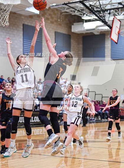 Thumbnail 3 in Thorndale vs Flatonia (UIL 2A Reg IV Bi-District) photogallery.