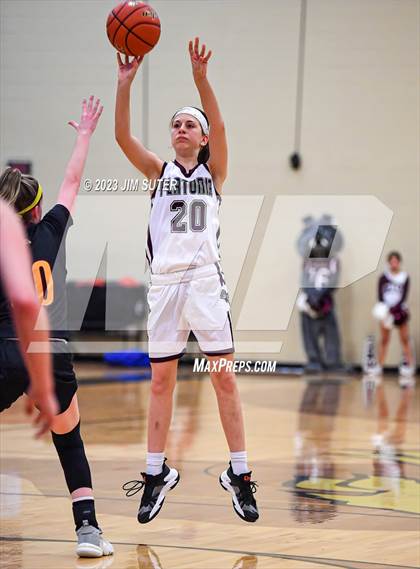 Thumbnail 1 in Thorndale vs Flatonia (UIL 2A Reg IV Bi-District) photogallery.