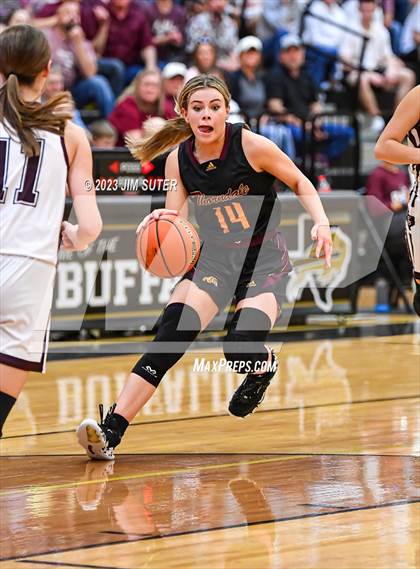 Thumbnail 1 in Thorndale vs Flatonia (UIL 2A Reg IV Bi-District) photogallery.