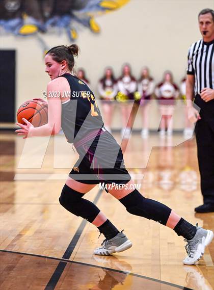 Thumbnail 3 in Thorndale vs Flatonia (UIL 2A Reg IV Bi-District) photogallery.