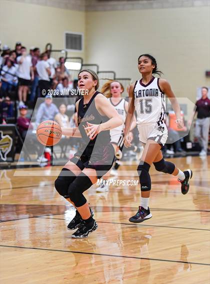 Thumbnail 2 in Thorndale vs Flatonia (UIL 2A Reg IV Bi-District) photogallery.