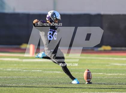 Thumbnail 3 in Palma vs Mission Oak (CIF D4-A State Final) photogallery.