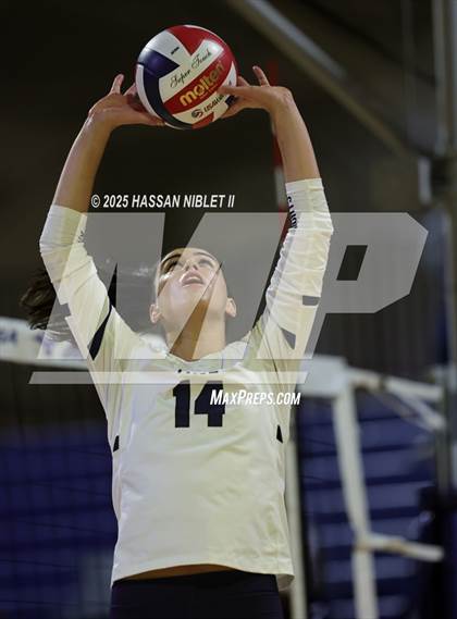 Thumbnail 2 in Marist vs. Pace Academy (GHSA 4A Final) photogallery.