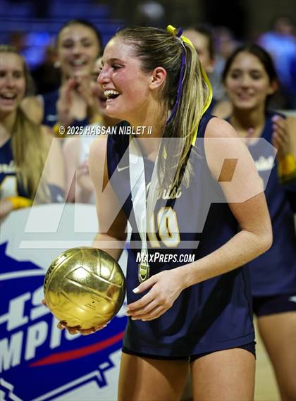 Thumbnail 2 in Marist vs. Pace Academy (GHSA 4A Final) photogallery.